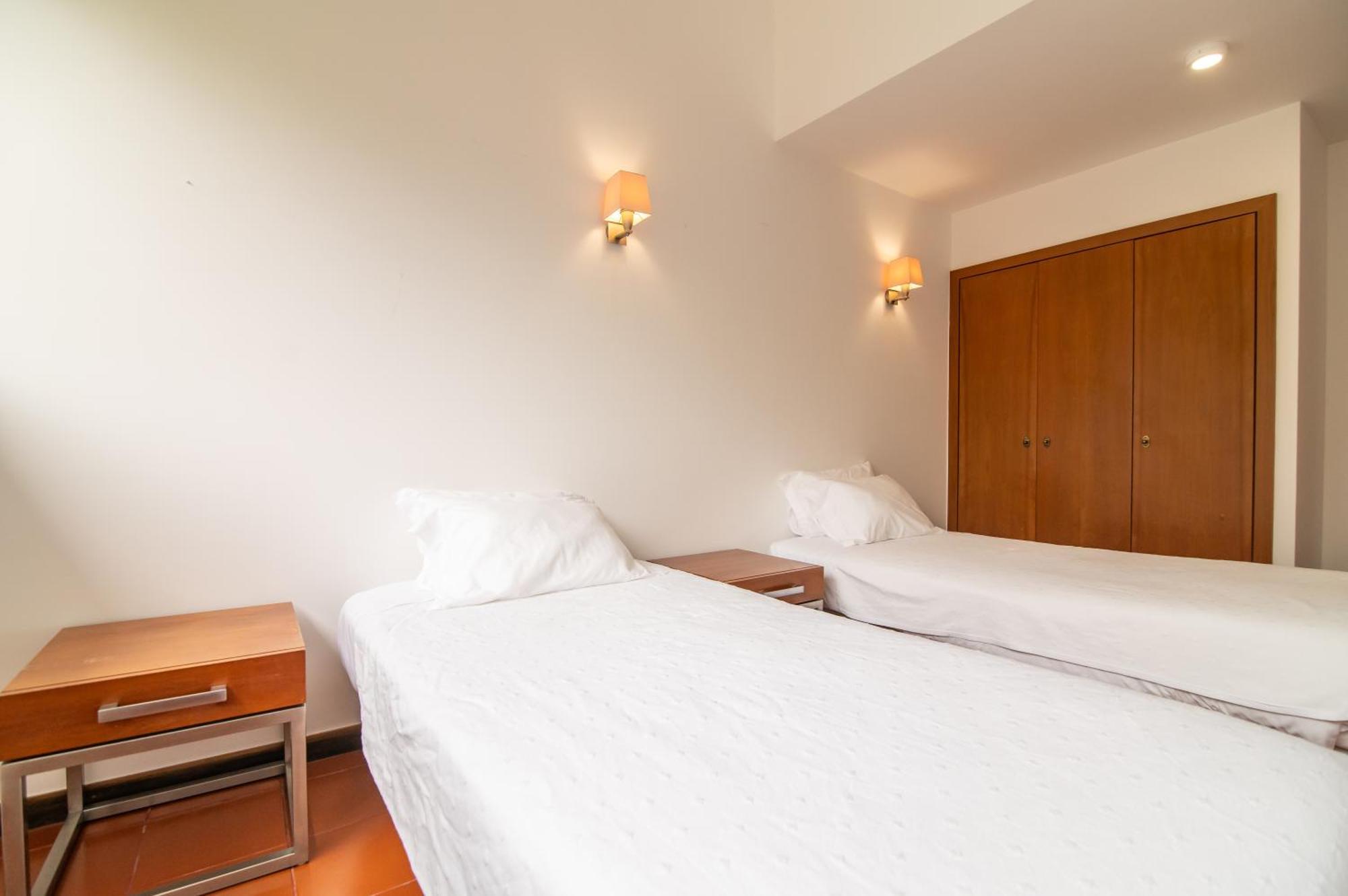 Anc Resort Caloura Eksteriør billede
